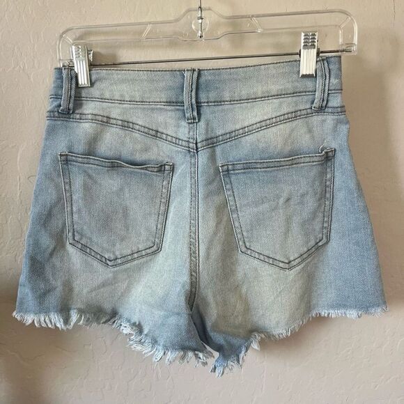 Sincerely Jules hi-rise light wash ripped frayed shorts in 1 or 25 - Picture 2 of 8